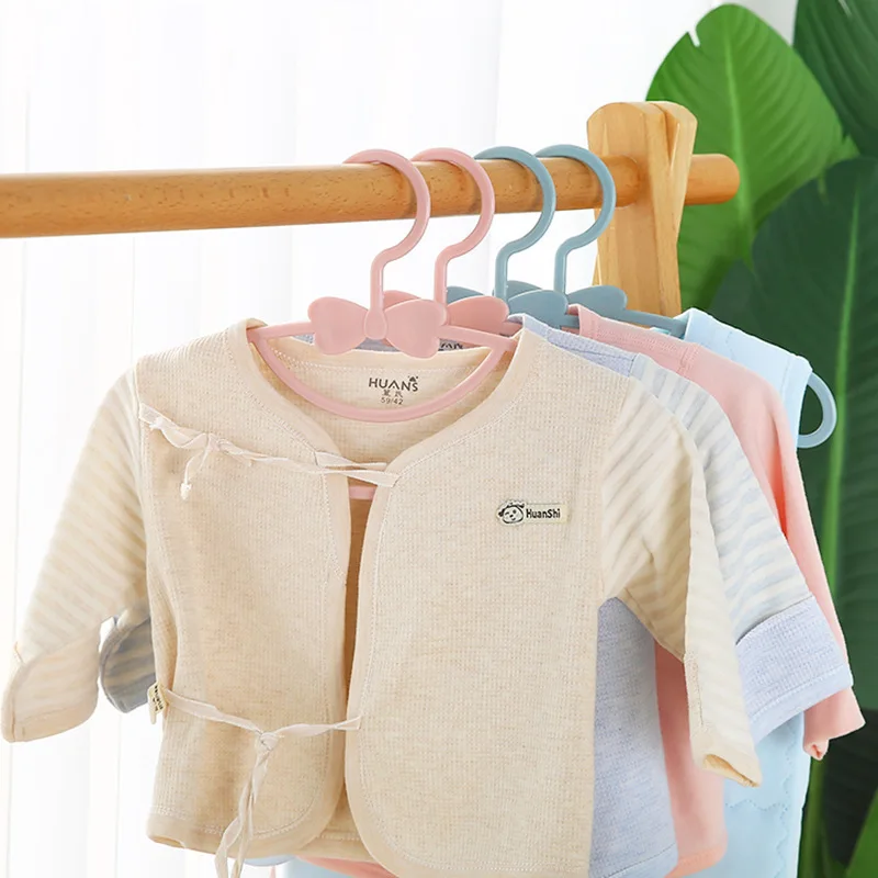5-50 Buah Gantungan Bayi Plast - Baby Clothing Storage ulasan dan harga